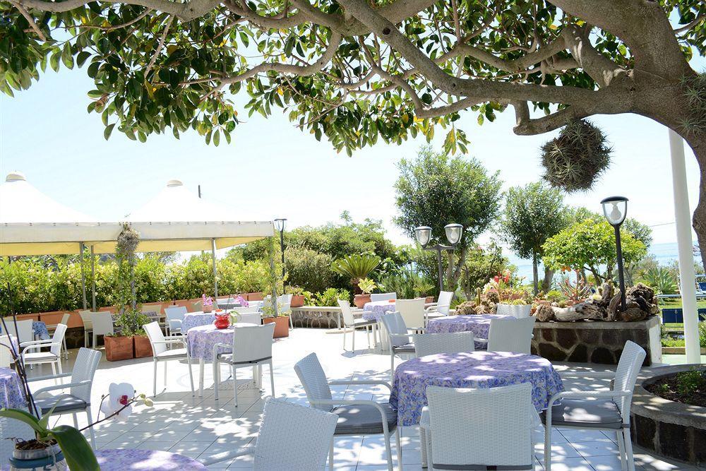Hotel Maronti