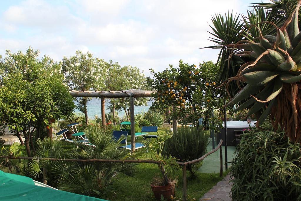 Hotel Maronti Barano dʼIschia