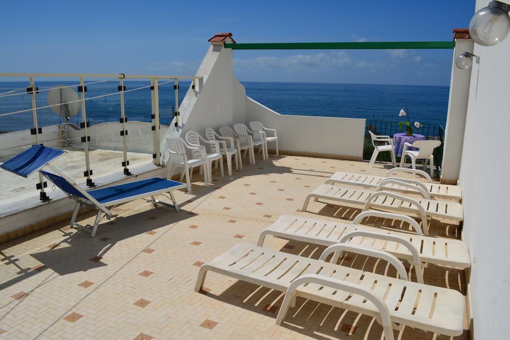 Maronti Hotel 3*