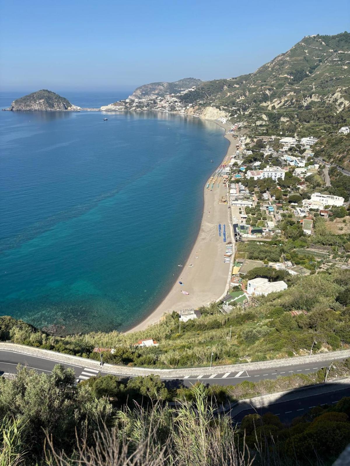 Maronti Hotel 3*