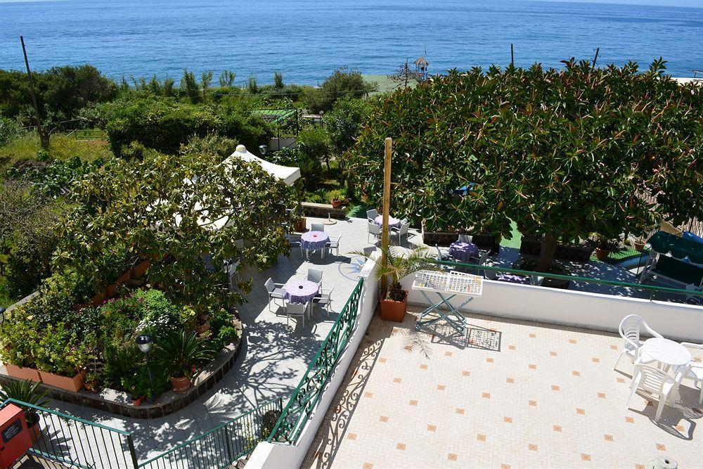 Hotel Maronti