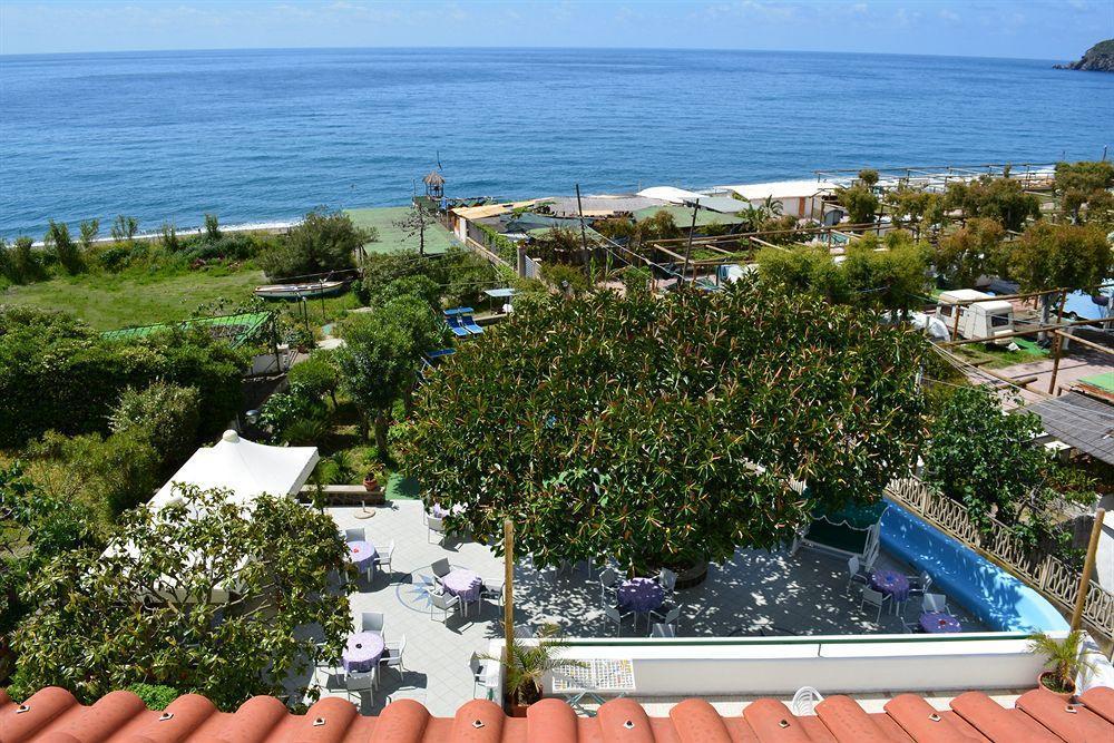 Hotel Maronti Barano dʼIschia